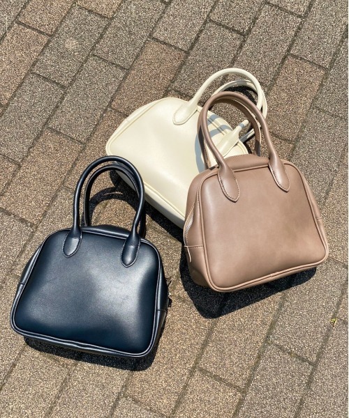 PairPair(ペアペア)の「2WAYボストンバッグ(ボストンバッグ・レディース・ブラック/アイボリー/モカ・FREE)」の5枚目の写真