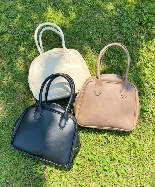 PairPair(ペアペア)の「2WAYボストンバッグ(ボストンバッグ・レディース・ブラック/アイボリー/モカ・FREE)」の4枚目の写真