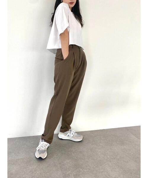 emutto（エミュット）の「【オリジナル】emutto刺繍 クロップT（Tシャツ/カットソー・レディース・ホワイト/ブルー/チャコールグレー・FREE）」の11枚目の写真