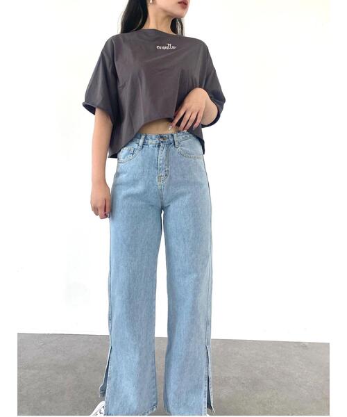 emutto（エミュット）の「【オリジナル】emutto刺繍 クロップT（Tシャツ/カットソー・レディース・ホワイト/ブルー/チャコールグレー・FREE）」の17枚目の写真