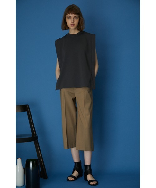 RIM.ARK（リムアーク）の「Square knit vest（タンクトップ・レディース・ネイビー/グレー/ライトベージュ・FREE）」の4枚目の写真