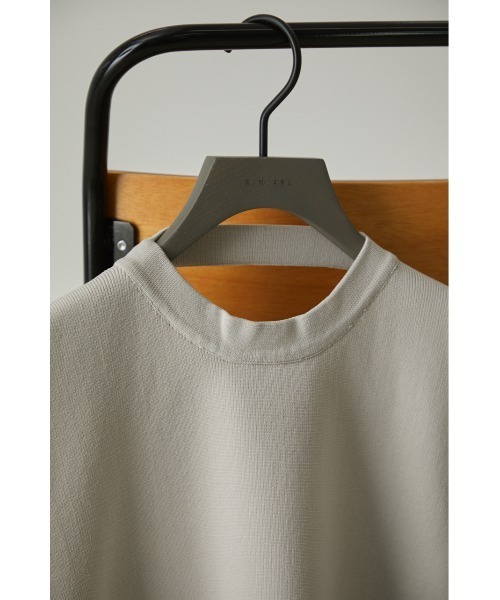 RIM.ARK（リムアーク）の「Square knit vest（タンクトップ・レディース・ネイビー/グレー/ライトベージュ・FREE）」の13枚目の写真