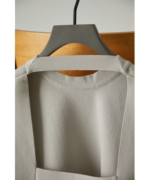 RIM.ARK（リムアーク）の「Square knit vest（タンクトップ・レディース・ネイビー/グレー/ライトベージュ・FREE）」の15枚目の写真