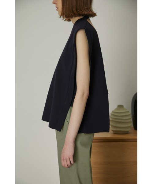 RIM.ARK（リムアーク）の「Square knit vest（タンクトップ・レディース・ネイビー/グレー/ライトベージュ・FREE）」の19枚目の写真