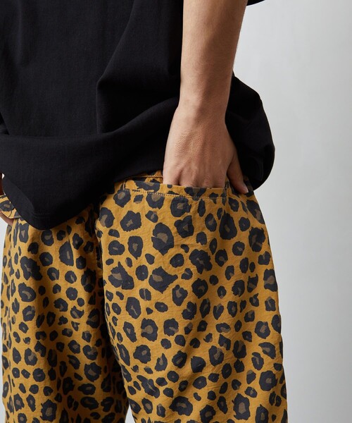 FREAK'S STORE(フリークスストア)の「8インチ ナイロン プリント 柄ショーツ(その他パンツ・メンズ・その他/レオパード・MEDIUM/LARGE)」の4枚目の写真