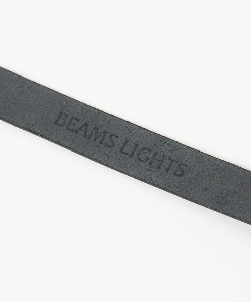 BEAMS LIGHTS(ビームスライツ)の「BEAMS LIGHTS / レザー ナロー ブレスレット(ブレスレット・メンズ・ベージュ/ブラック・ONE SIZE)」の5枚目の写真