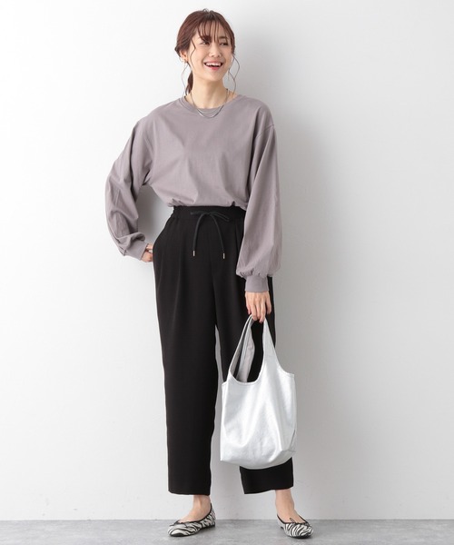 GLOBAL WORK（グローバルワーク）の「袖ボリュームロンＴ/957150（Tシャツ/カットソー・レディース・ホワイト/ブラック/その他/ダークグレー/キャメル・MEDIUM/LARGE）」の14枚目の写真