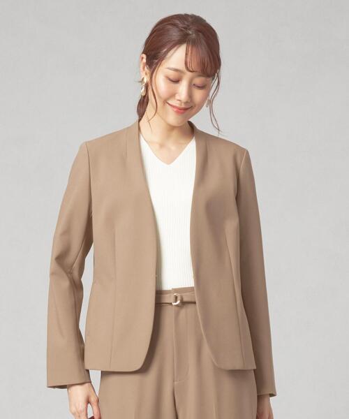 closet story（クローゼットストーリー）の「＜closet story（クローゼットストーリー）＞ダブルクロス カラーレスジャケット -ウォッシャブル-（ノーカラージャケット・レディース・ナチュラル/ベージュ/ネイビー・S/M/L）」の2枚目の写真