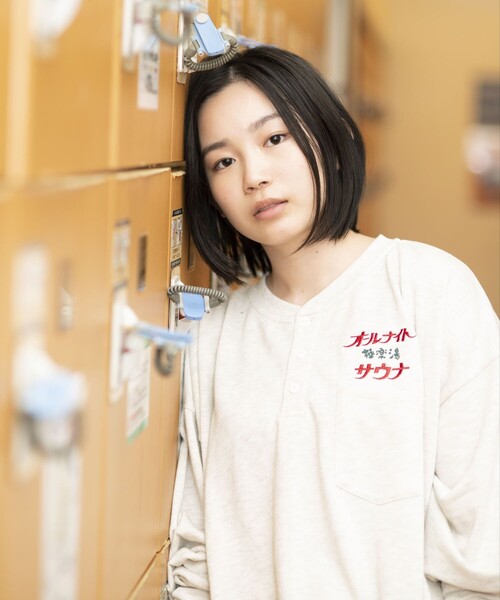 FREAK'S STORE(フリークスストア)の「SAUVENIR/サウベニア 別注KANNAIGI LONG SLEEVE SWEAT/館内着 ロングスリーブスウェット(Tシャツ/カットソー・メンズ・ブラック/グレー/グリーン/ネイビー・SMALL/MEDIUM/LARGE)」の5枚目の写真
