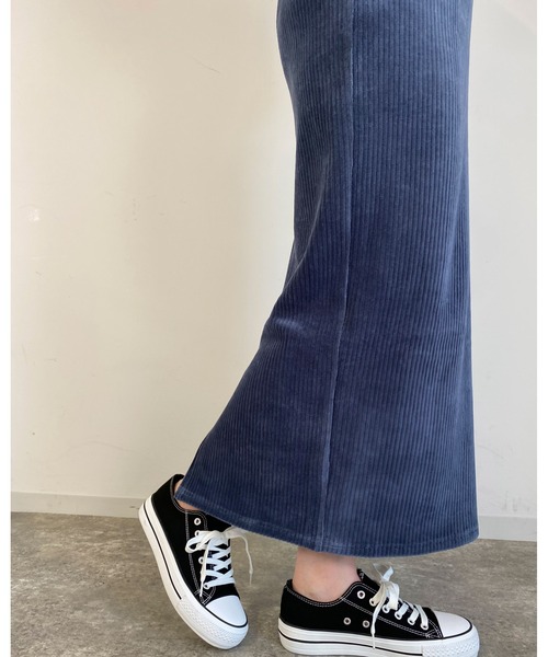 MLI'A（エムリア）の「カットコーデュロイナロースカート（スカート・レディース・ネイビー/グリーン/ブラウン/オレンジ・FREE）」の12枚目の写真