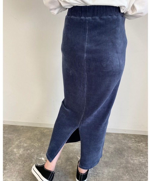 MLI'A（エムリア）の「カットコーデュロイナロースカート（スカート・レディース・ネイビー/グリーン/ブラウン/オレンジ・FREE）」の17枚目の写真