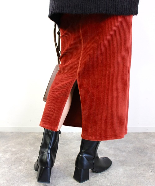 MLI'A（エムリア）の「カットコーデュロイナロースカート（スカート・レディース・ネイビー/グリーン/ブラウン/オレンジ・FREE）」の8枚目の写真