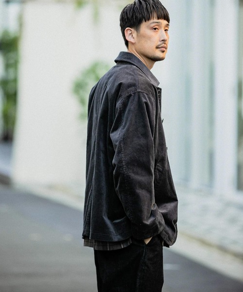 URBAN RESEARCH DOORS（アーバンリサーチドアーズ）の「コーデュロイショートコート（カバーオール・メンズ・ホワイト系その他/チャコールグレー/オリーブ・38/40）」の14枚目の写真