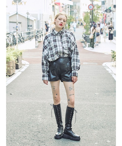 jouetie（ジュエティ）の「パイピングドルマンシャツ（シャツ/ブラウス・レディース・ブラック/レッド/ベージュ・MEDIUM）」の9枚目の写真