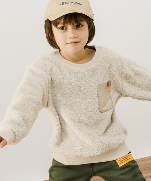 UNIVERSAL OVERALL（ユニバーサルオーバーオール）の「【UNIVERSAL OVERALL(ユニバーサルオーバーオール)】ボアプルオーバー(KIDS)（Tシャツ/カットソー・キッズ・ブラック/ベージュ/カーキ・140cm/110cm/100cm/120cm/130cm）」の3枚目の写真