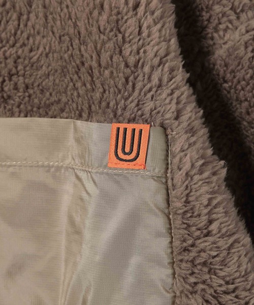 UNIVERSAL OVERALL（ユニバーサルオーバーオール）の「【UNIVERSAL OVERALL(ユニバーサルオーバーオール)】ボアプルオーバー(KIDS)（Tシャツ/カットソー・キッズ・ブラック/ベージュ/カーキ・140cm/110cm/100cm/120cm/130cm）」の6枚目の写真