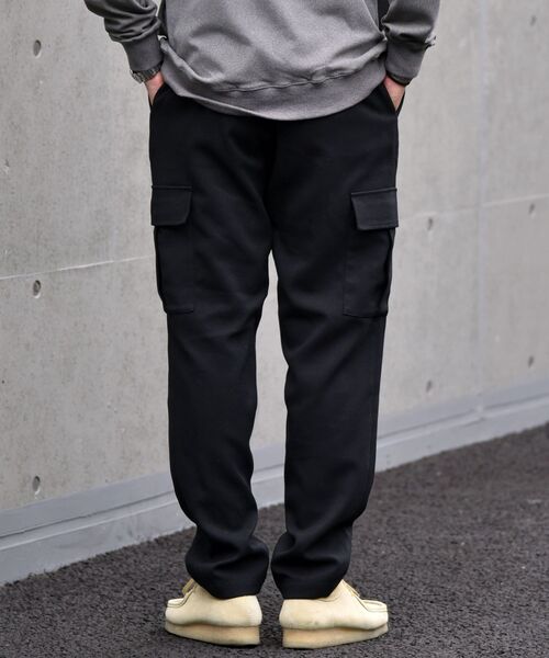 SHIPS(シップス)の「SC: SOLOTEX(R) FULFLAN(R) オックス カーゴパンツ(カーゴパンツ・メンズ・ブラック/ネイビー/ダークグレー・SMALL/MEDIUM/LARGE/X-LARGE)」の10枚目の写真