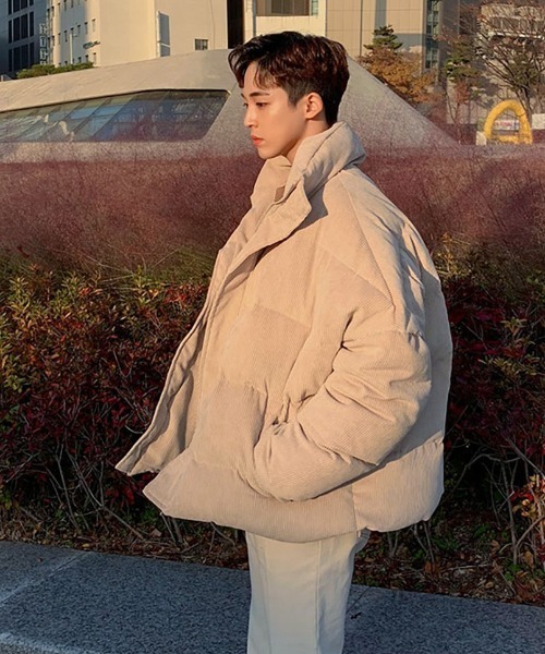 ASCLO（エジュクロ）の「ASCLO オーバーコーデュロイダックショートダウン（ダウンジャケット/コート・メンズ・アイボリー/ブラック・FREE）」の21枚目の写真