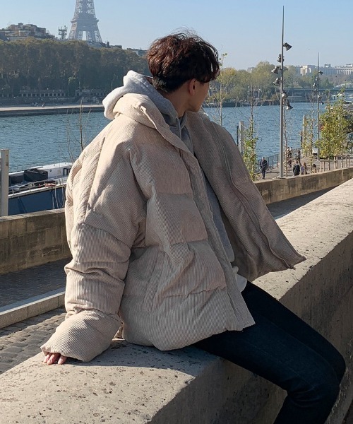 ASCLO（エジュクロ）の「ASCLO オーバーコーデュロイダックショートダウン（ダウンジャケット/コート・メンズ・アイボリー/ブラック・FREE）」の6枚目の写真