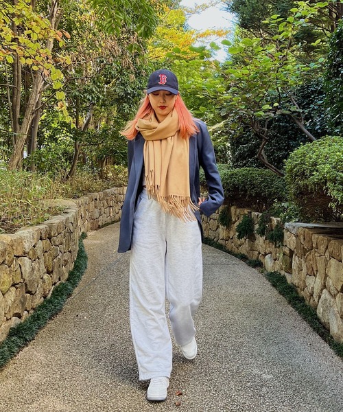Johnstons of Elgin(ジョンストンズオブエルガン)の「Johnstons/ジョンストンズ ストール 無地 チェック カシミヤ(ストール/ショール・メンズ・ネイビー/グレー/マルチ/ブラック系その他/グレー系その他/グリーン系その他/ブルー系その他/バーガンディー/レッド系その他/チャコール/ブラック系その他2/ブルー系その他2/ブルー系その他3/レッド系その他2/ライトピンク/グレー系その他2/キャメル/ナチュラル/グリーン/カーキ/ピンク/イエロー/オレンジ/レッド/ブラウン・FREE)」の17枚目の写真