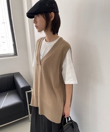 UNE MANSION（ユヌマンション）の「【お洒落に体型カバーまで完璧オールシーズンベストニット】サイドスリットオーバーサイズロングVネックニットベスト（ベスト）」