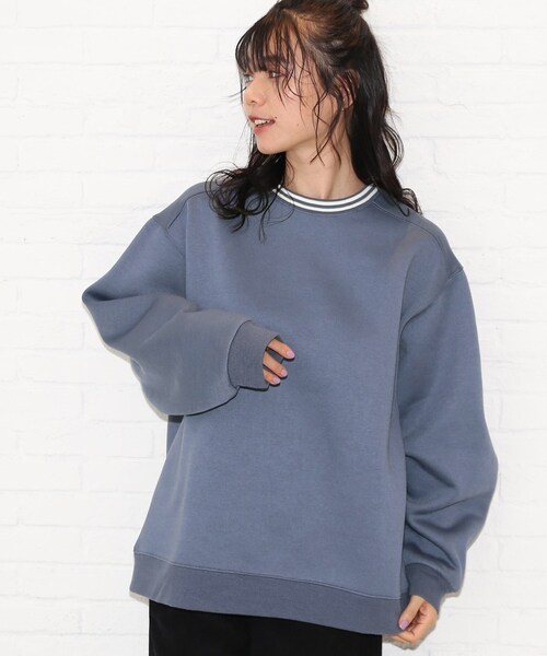 Cutie Blonde(キューティーブロンド)の「◆【S-L】首元ライン裏起毛のスウェット(スウェット・レディース・グレー系その他/ナチュラル/ネイビー・01/02/03)」の3枚目の写真