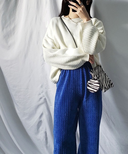 me+em select（ミームセレクト）の「【 5色展開 】編み切替ボリュームスリーブカラーショートニット（ニット/セーター・レディース・ブラック/ベージュ/レッド/グリーン/アイボリー・FREE）」の14枚目の写真