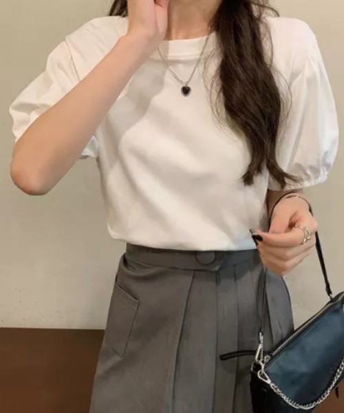everycoco(エブリーココ)の「パフスリーブ半袖カットソー◇(Tシャツ/カットソー・レディース・ブラック/ホワイト/グレー・FREE)」の6枚目の写真