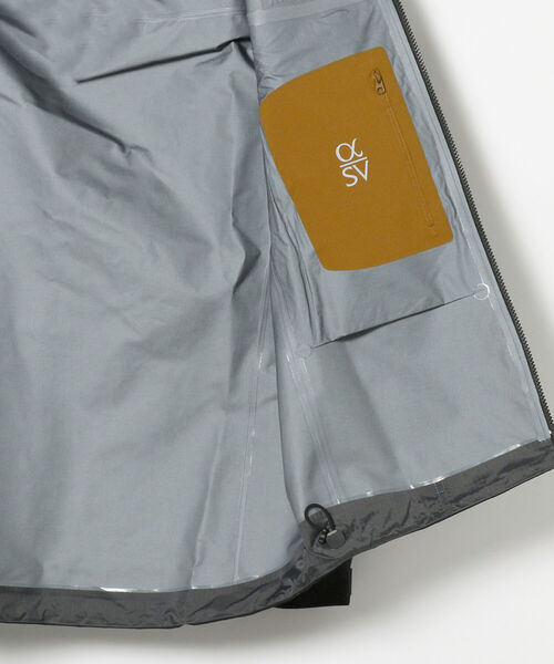 ARC'TERYX（アークテリクス）の「ARC’TERYX / Alpha SV Jacket（マウンテンパーカー・メンズ・ブラック・MEDIUM/LARGE）」の6枚目の写真