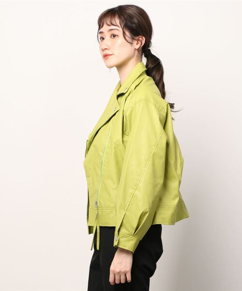 AS KNOW AS PINKY（アズノゥアズピンキー）の「ヴィーガンレザーライダースジャケット（ライダースジャケット・レディース・アイボリー/ブラック/イエロー・FREE）」の21枚目の写真