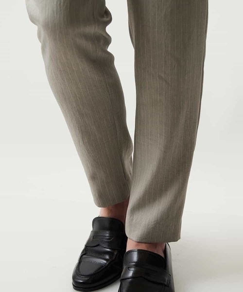 MICHEL KLEIN HOMME (ミッシェルクランオム)の「ストライプスラックスパンツ(スラックス・メンズ・ブラック/ベージュ・MEDIUM/LARGE/X-LARGE)」の10枚目の写真