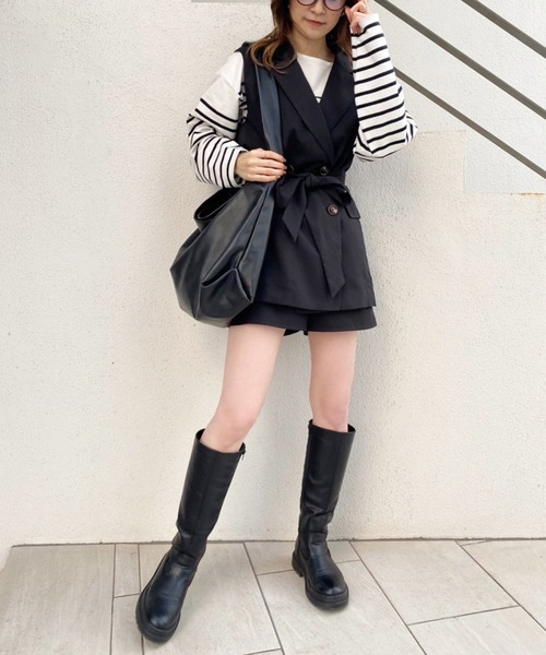 one after another NICE CLAUP(ワンアフターアナザーナイスクラップ)の「ソフトレザーワンショルダーバッグ(トートバッグ・レディース・ブラック/アイボリー・FREE)」の9枚目の写真