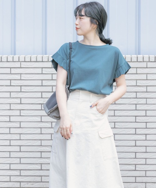 ITEMS URBANRESEARCH(アイテムズ アーバンリサーチ)の「オリガミタックTシャツ(Tシャツ/カットソー・レディース・ブルー/ホワイト/ブラック/モカ・FREE)」の1枚目の写真