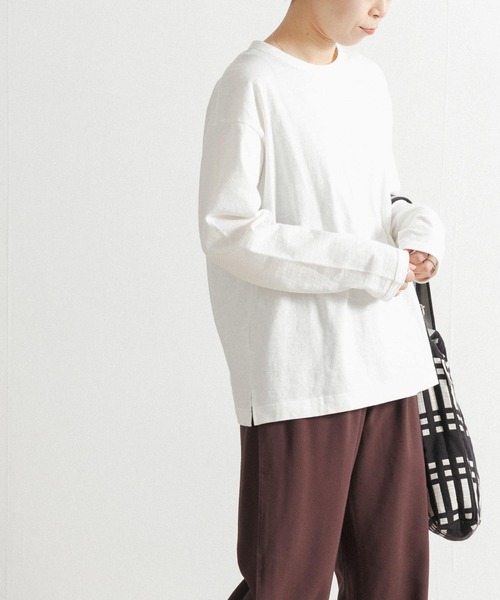 FORK&SPOON(フォークアンドスプーン)の「FORK&SPOON リサイクルヤーン天竺ロングスリーブカットソー(Tシャツ/カットソー・レディース・ブラウン/オフホワイト/グリーン系その他・ONE)」の6枚目の写真