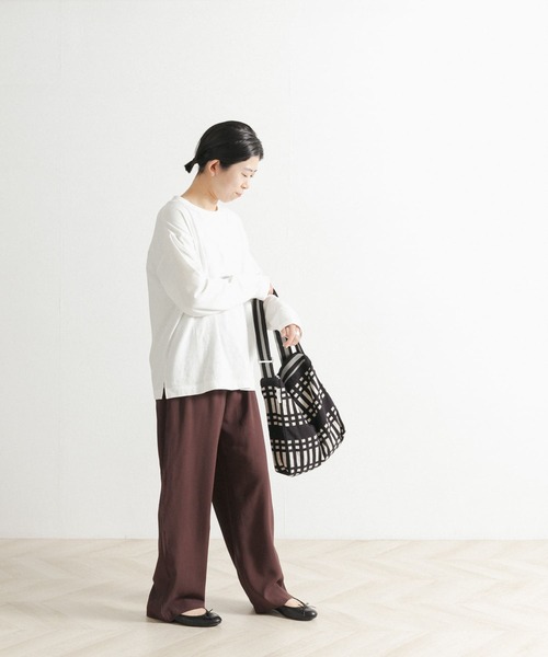 FORK&SPOON(フォークアンドスプーン)の「FORK&SPOON リサイクルヤーン天竺ロングスリーブカットソー(Tシャツ/カットソー・レディース・ブラウン/オフホワイト/グリーン系その他・ONE)」の7枚目の写真