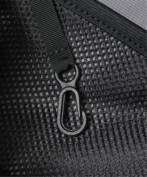 THE NORTH FACE（ザノースフェイス）の「【THE NORTH FACE/ ザノースフェイス】SWEEP：ウエストバッグ（ボディバッグ/ウエストポーチ・レディース・ブラック/ベージュ・FREE）」の11枚目の写真