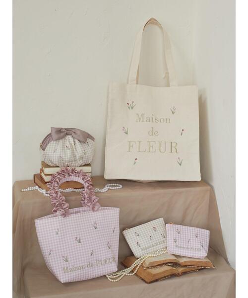 Maison de FLEUR（メゾンドフルール）の「ギンガムチューリップ刺繍フリルトートバッグ（トートバッグ・レディース・ピンク/ベージュ・FREE）」の16枚目の写真