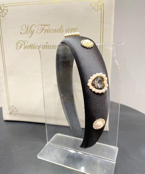 ROJITA（ロジータ）の「ハートビジュ＆パール付きサテンカチューシャ（カチューシャ・レディース・ブラック/ピンク/ミント・FREE）」の2枚目の写真