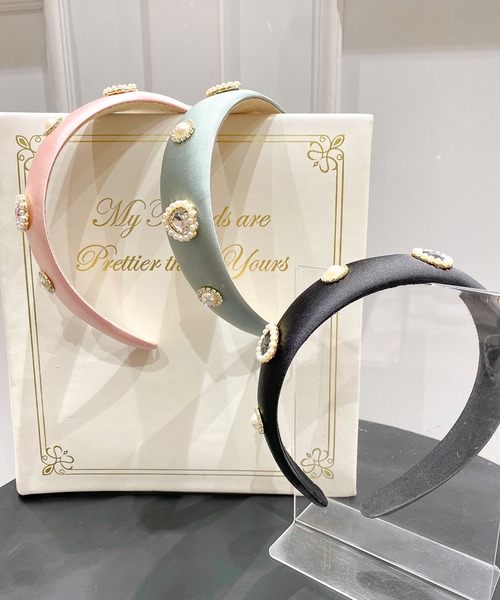 ROJITA（ロジータ）の「ハートビジュ＆パール付きサテンカチューシャ（カチューシャ・レディース・ブラック/ピンク/ミント・FREE）」の13枚目の写真