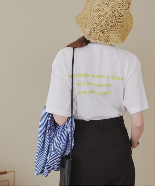 ANGIE（アンジー）の「【UNITED ATHLE】メッセージカラーロゴプリントT（半袖）（Tシャツ/カットソー・レディース・ピンク/グリーン/ブルー/オレンジ/ブラック/レッド/ホワイト×ブルー/ホワイト×グリーン/ホワイト×イエロー/ホワイト×レッド/ホワイト×ブラック・MEDIUM/LARGE/X-LARGE）」の6枚目の写真