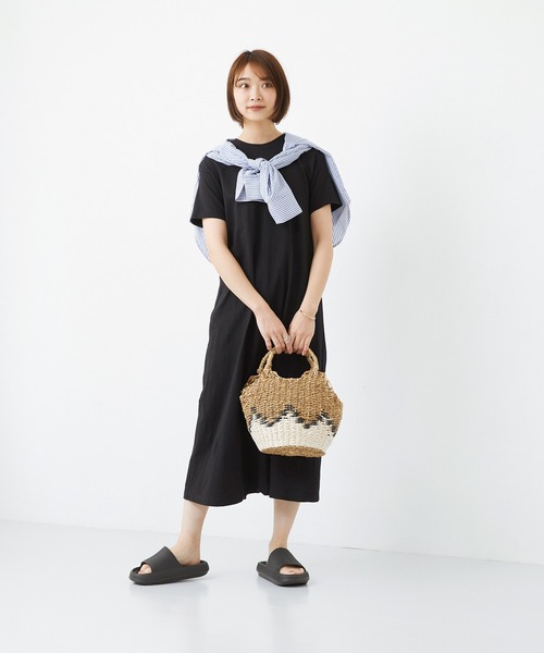 welleg（ウェレッグ）の「EVAシングルバンドサンダル（サンダル・レディース・ブラック/イエロー系/グレイッシュベージュ/カーキ系/ピンク・M/L）」の15枚目の写真