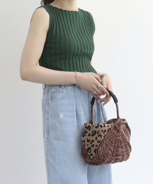 HALIN(ハリン)の「【HALIN/ハリン】レオパードワンハンドルバスケットバッグ(かごバッグ・レディース・ブラウン・FREE)」の4枚目の写真