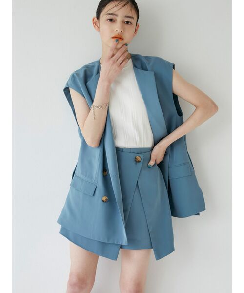 MURUA(ムルーア)の「ドビークロスキュロットSET UP(ベスト・レディース・ブラック/ブルー/ベージュ・1/2)」の3枚目の写真