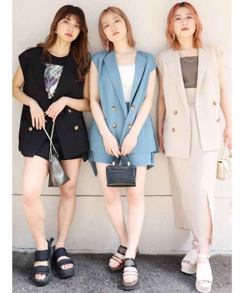 MURUA(ムルーア)の「ドビークロスキュロットSET UP(ベスト・レディース・ブラック/ブルー/ベージュ・1/2)」の11枚目の写真