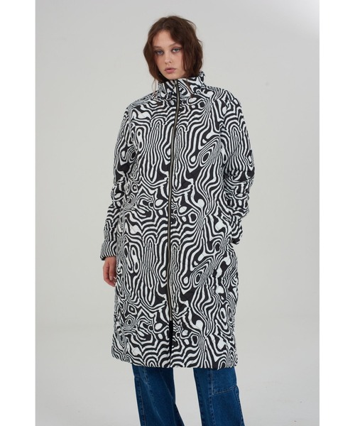 PAMEO POSE（パメオポーズ）の「【TRP】Simulation Puffer（ダウンジャケット/コート・レディース・マルチ・SMALL/MEDIUM）」の8枚目の写真