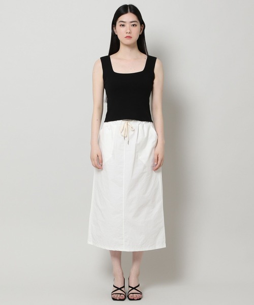 ALAND(エーランド)の「3.3Field Trip/NECK KNIT TANK 2299880(タンクトップ・レディース・ブラック/カーキ/ライトベージュ・FREE)」の16枚目の写真