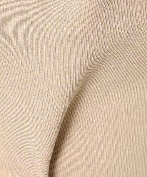 ALAND(エーランド)の「3.3Field Trip/NECK KNIT TANK 2299880(タンクトップ・レディース・ブラック/カーキ/ライトベージュ・FREE)」の20枚目の写真