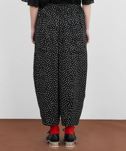 FRAPBOIS（フラボア）の「シホンカット パンツ（その他パンツ・レディース・ネイビー/ブラック・1/0）」の4枚目の写真