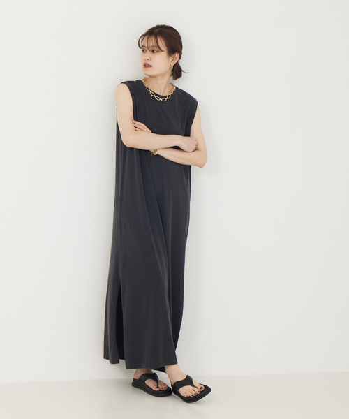 REMI RELIEF(レミレリーフ)の「使用不可【REMI RELIEF】別注カットワンピース(ワンピース・レディース・ブラウン/ブラック・フリー)」の1枚目の写真