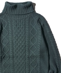 DOLCE&GABBANA ローゲージケーブル編みタートルネックニットセーター FINALBASIC セーター ニット 「FINAL BASIC」ケーブル編み
